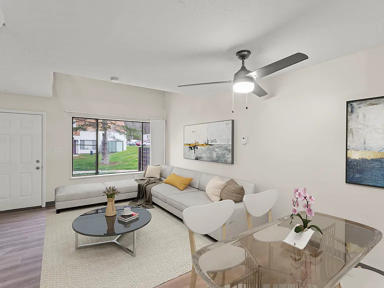 Payne Hill Townhomes — Photo 7