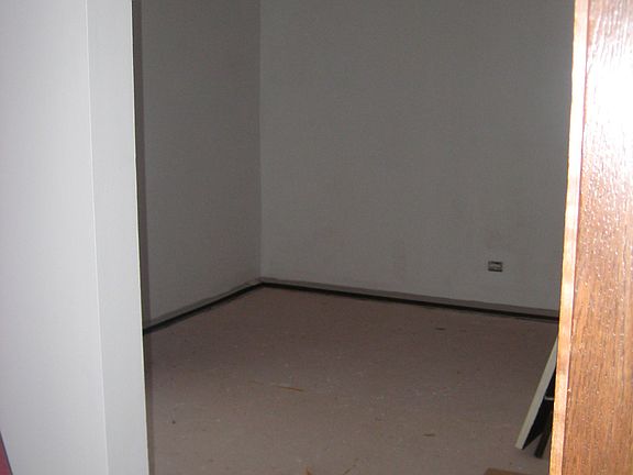 5th image of 13616 Lamon Ave APT 411
