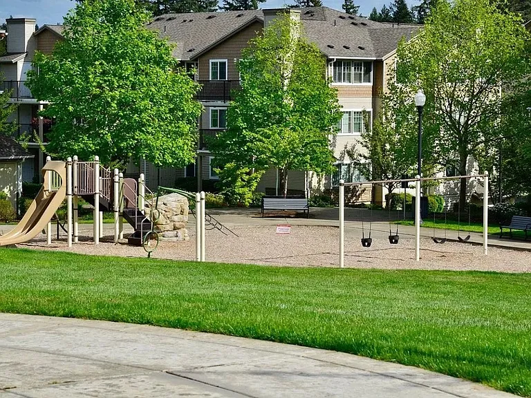 730 NW 118th Ave #101 — Photo 29