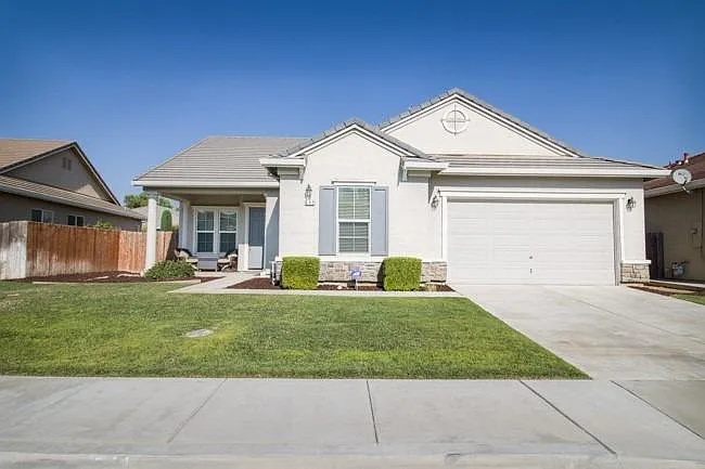 641 Black Mountain Ln photo 1