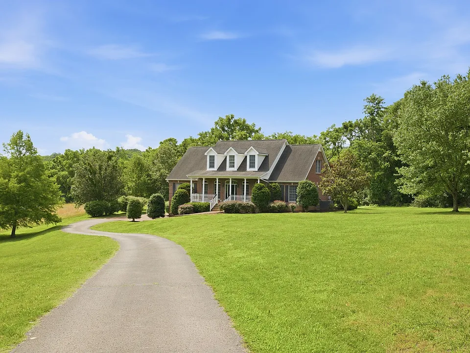 4325 Long Ln
