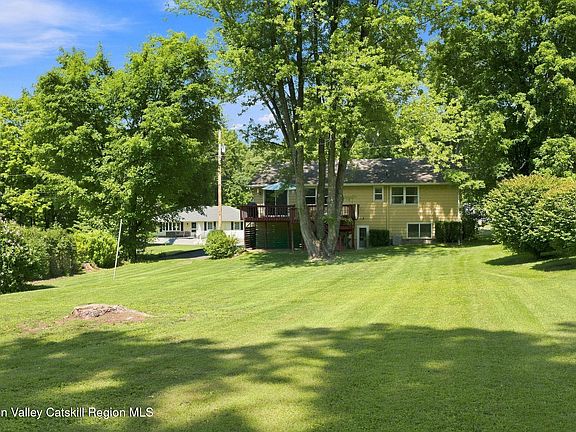 2nd image of 120 Altamont Drive