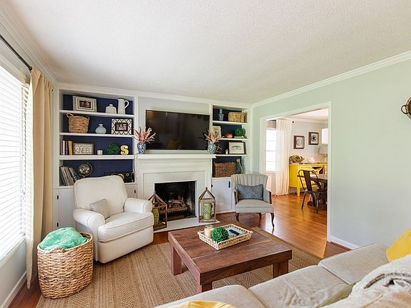 5th image of 2215 Glynndale Dr