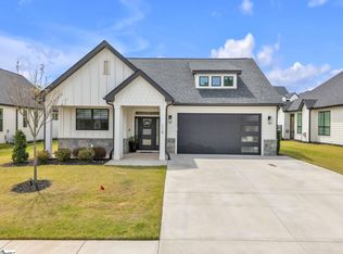 119 Winding Rock Rd, Simpsonville, SC 29680
