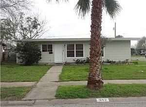1st image of 942 Hazel Dr