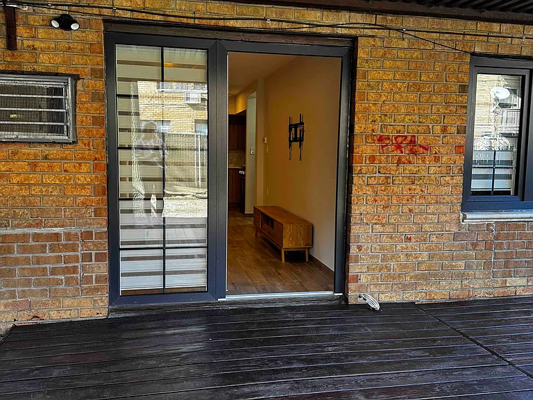 15611 77th St #1 — Photo 9