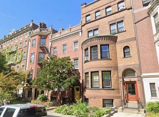137 Bay State Rd APT 3, Boston, MA 02215