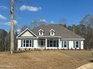 18979 Harrington Cir, Biloxi, MS 39532