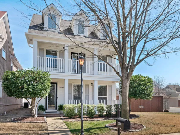 1400 Island Pl E, Memphis, TN 38103