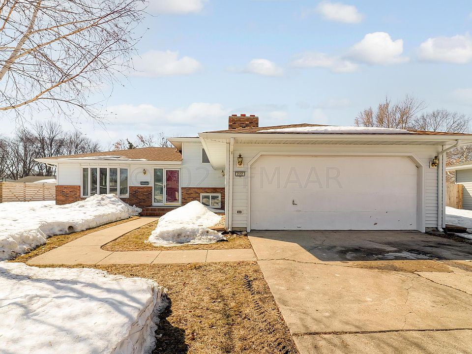 222 30th Ave N, Fargo, ND 58102 Zillow