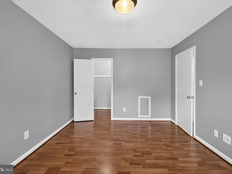 625 Chesapeake St SE #301 — Photo 11