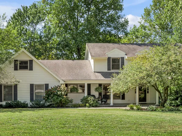 120 Creekside Dr, Georgetown, KY 40324