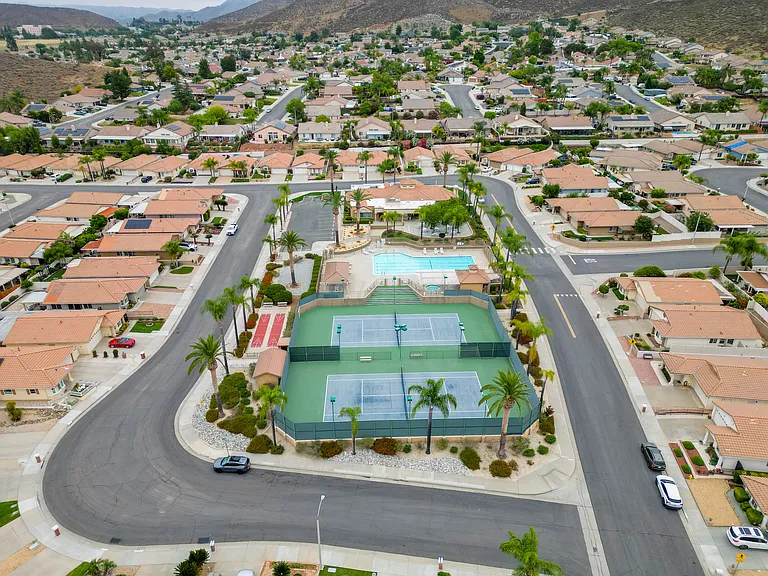 28144 Calle Vallarta — Photo 37