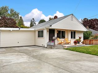 7912 37th Ave SW, Seattle, WA 98126