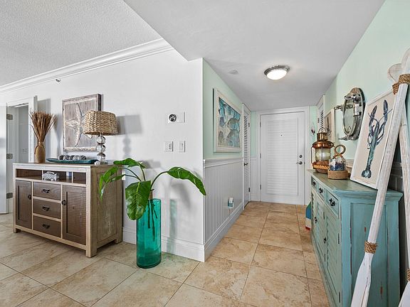 5th image of 375 Beach Rd APT 802