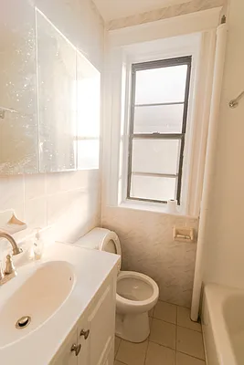 Rented by Sorensens Parkview Terrace Real Estate Inc | media 26