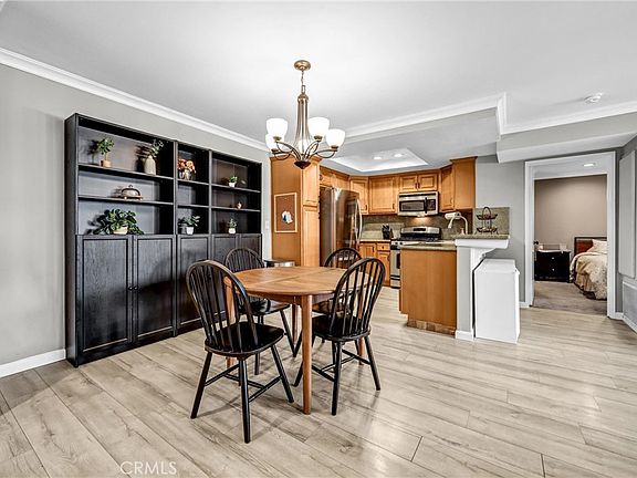 5th image of 20235 Keswick St Unit 213