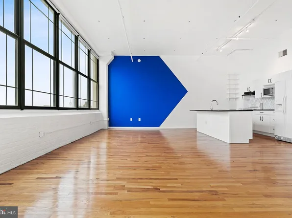 314-22 N 12th St APT 604, Philadelphia, PA 19107