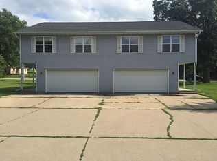 105 Linderwell Ct, Poynette, WI 53955
