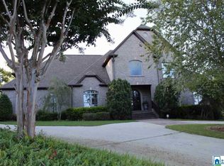 664 Chris Ct, Trussville, AL 35173