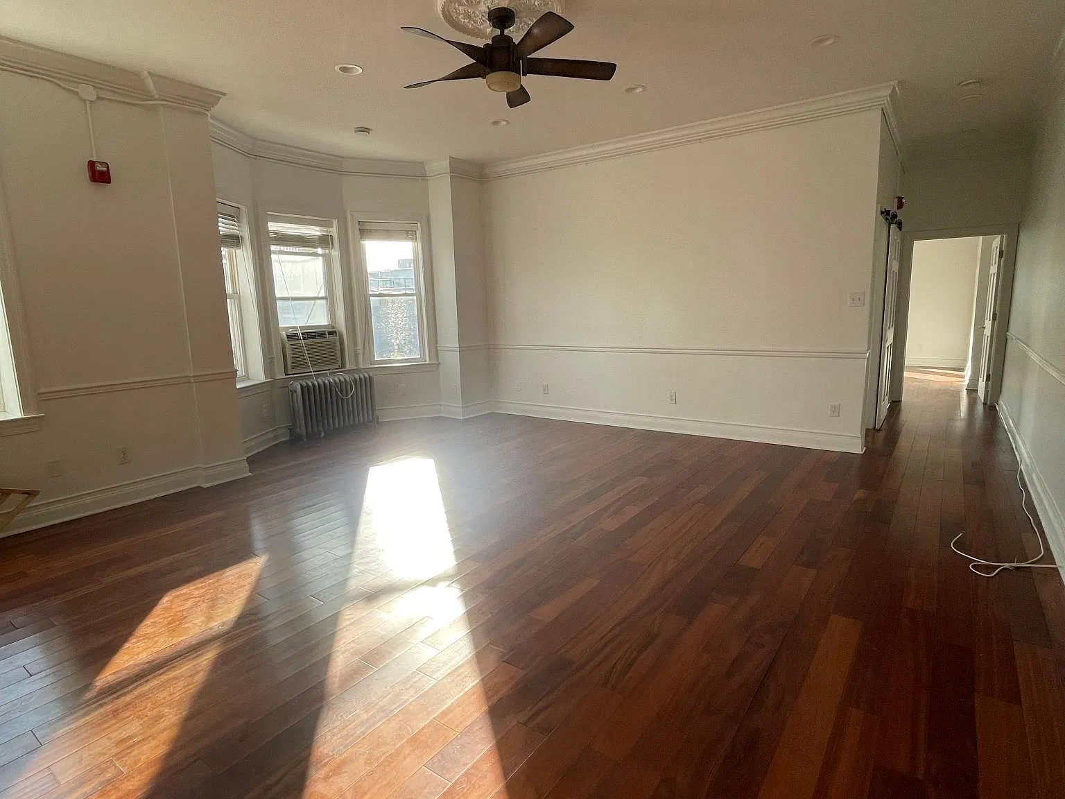 2 bed, $2,000 — Photo 3
