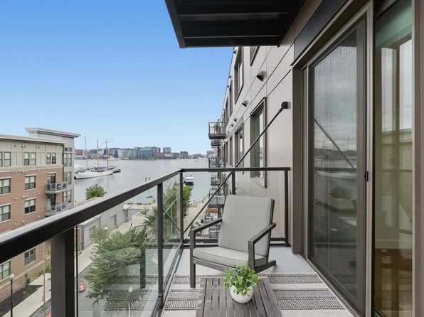 45 Lewis St #501, Boston, MA 02128