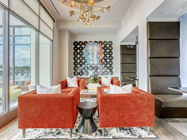 Aertson Midtown — Photo 15