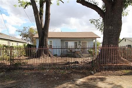 1st image of 10631 Oak Glen Ave