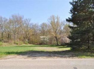 9054 Field Rd, Algonac, MI 48001