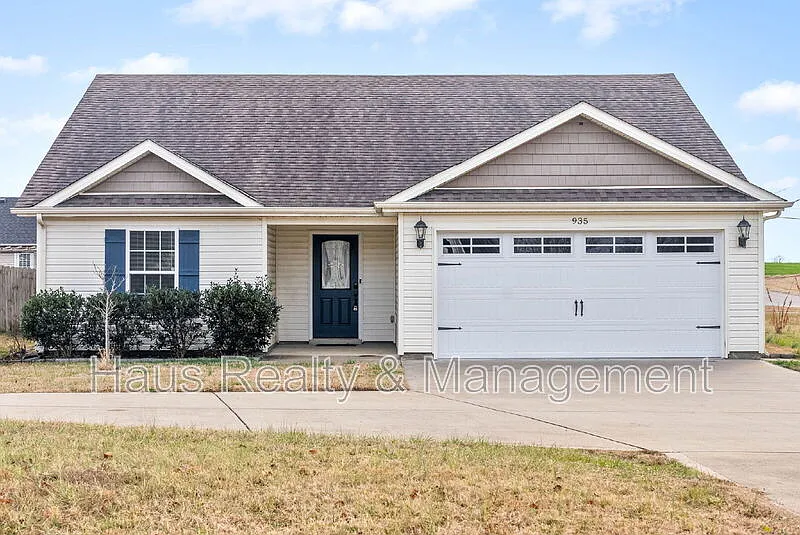 935 Hugh Hunter Rd