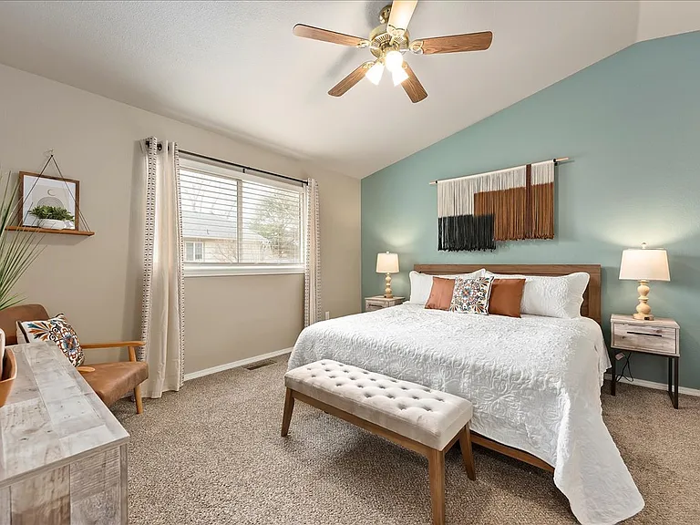 455 N Franklin Ave — Photo 18
