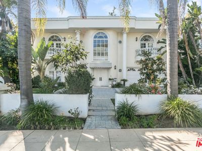 513 Avondale Ave, Los Angeles, CA, 90049
