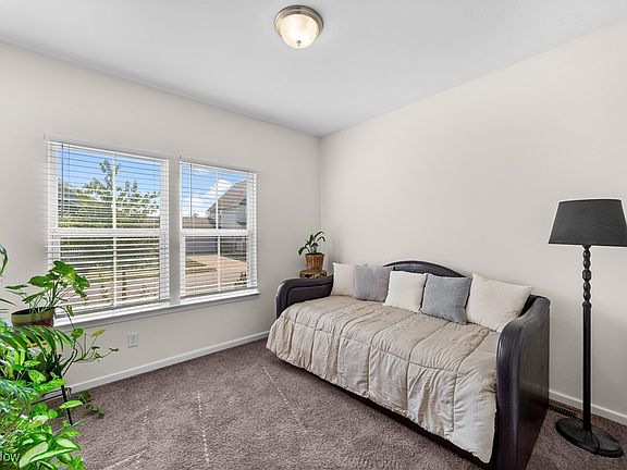 4th image of 11119 Dandridge Dr
