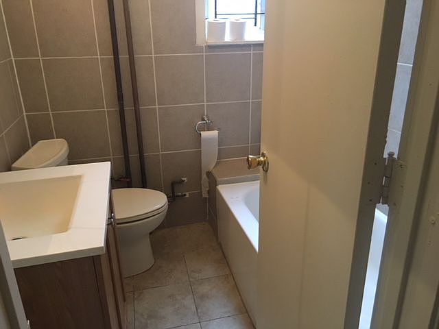 2nd image of 1479 Lincoln Pl APT 3