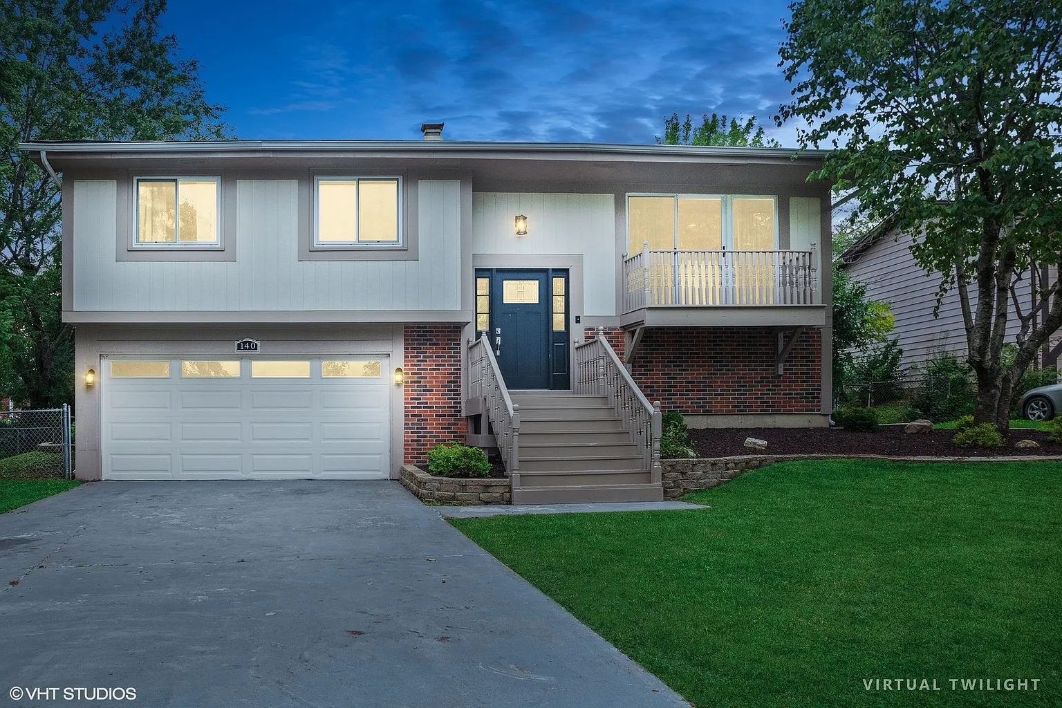 140 Greenway Dr photo 1