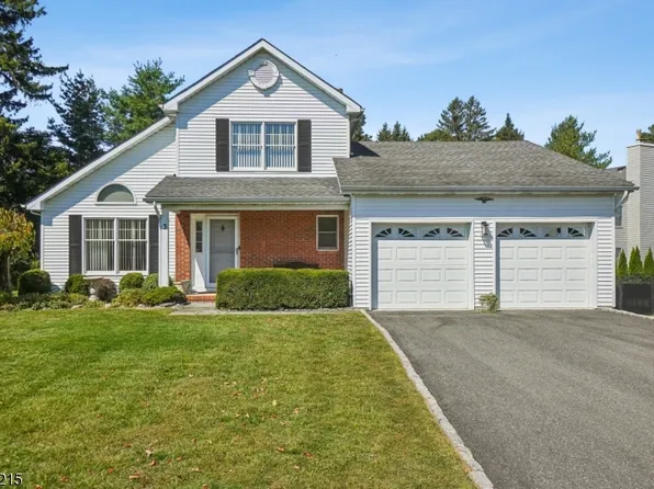 3 Maureen Rd, East Hanover Twp., NJ 07936