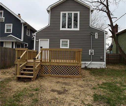3rd image of 3405 N College Ave