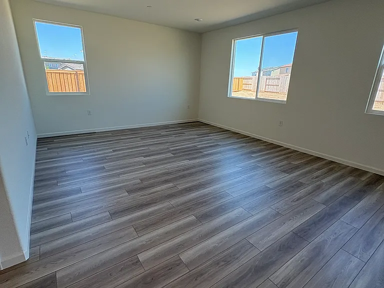 2231 Moscadello St — Photo 12