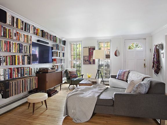 2nd image of 147 Lafayette Ave #A