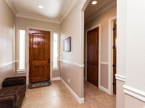 3rd image of 971 Sloboda Ave