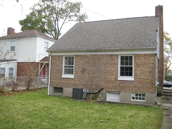 3rd image of 755 Norfolk Ave
