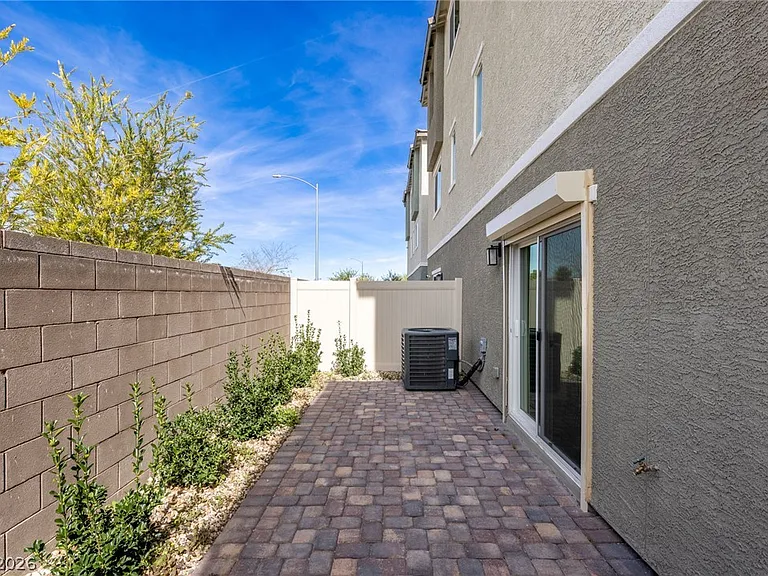6829 Prairie Pearl St — Photo 62