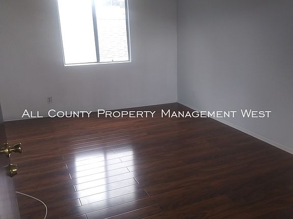 2nd image of 1218 W Sunset Blvd #301