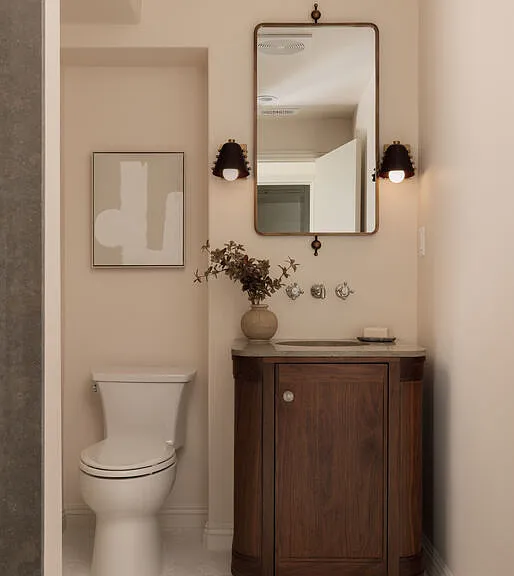 1641 N Ogden Dr — Photo 27
