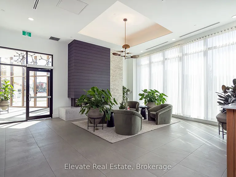 31 Huron St #405 — Photo 6