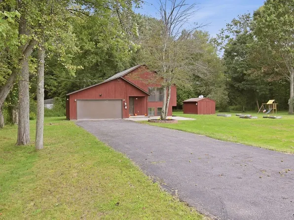 2061 Rabbit Ln, Phoenix, NY 13135