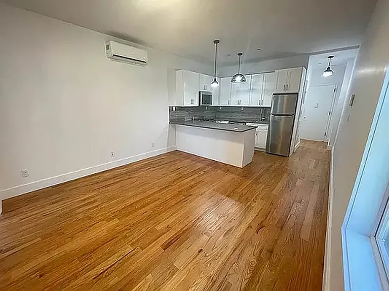 363 Neptune Ave #2T — Photo 1