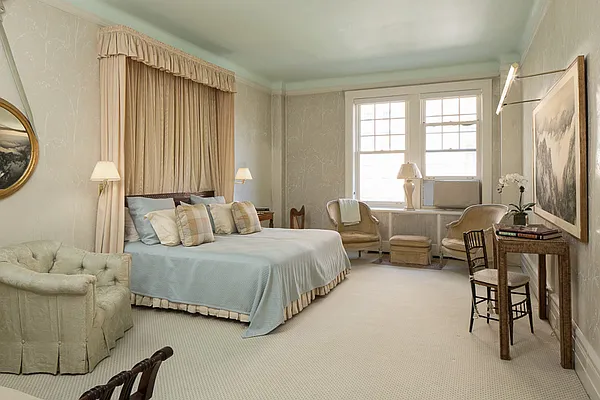 Sold by Brown Harris Stevens | media 6