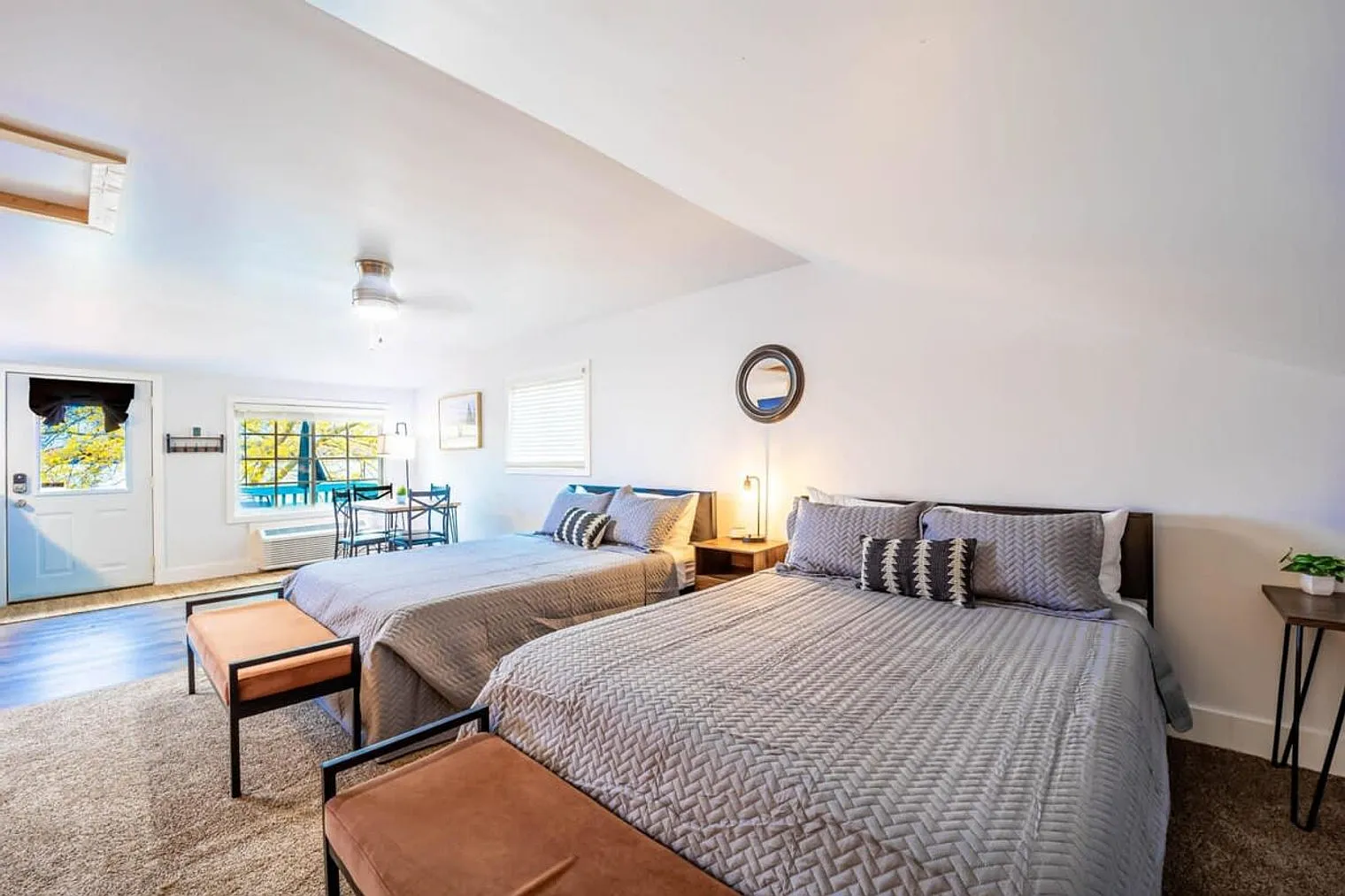 1 bed, 1.0 bath, $1,536 — Photo 3