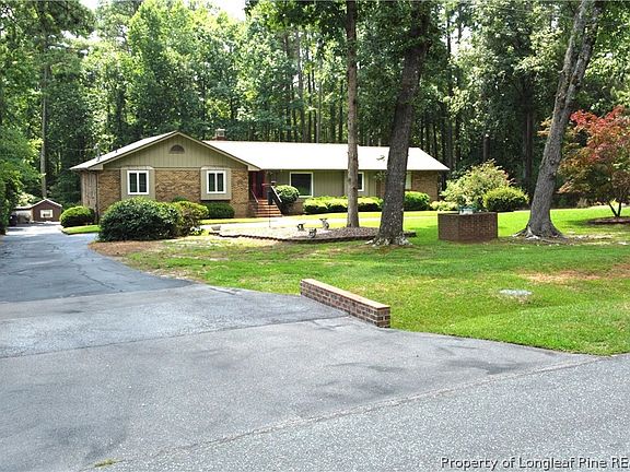 3rd image of 607 Pineknoll Dr